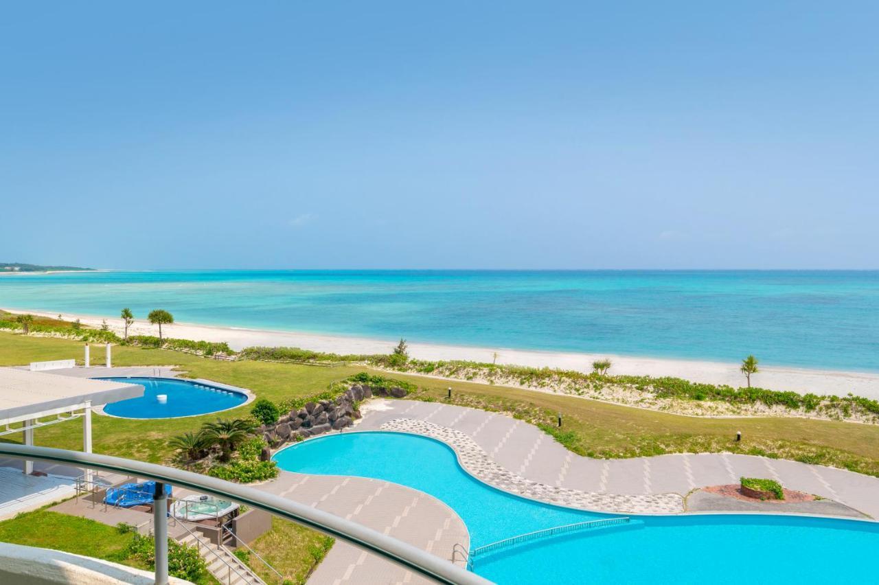 En Resort Kumejima Eef Beach Hotel Exterior photo